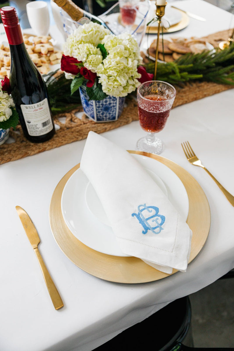 Embroidered Monogram Dinner Napkin Set