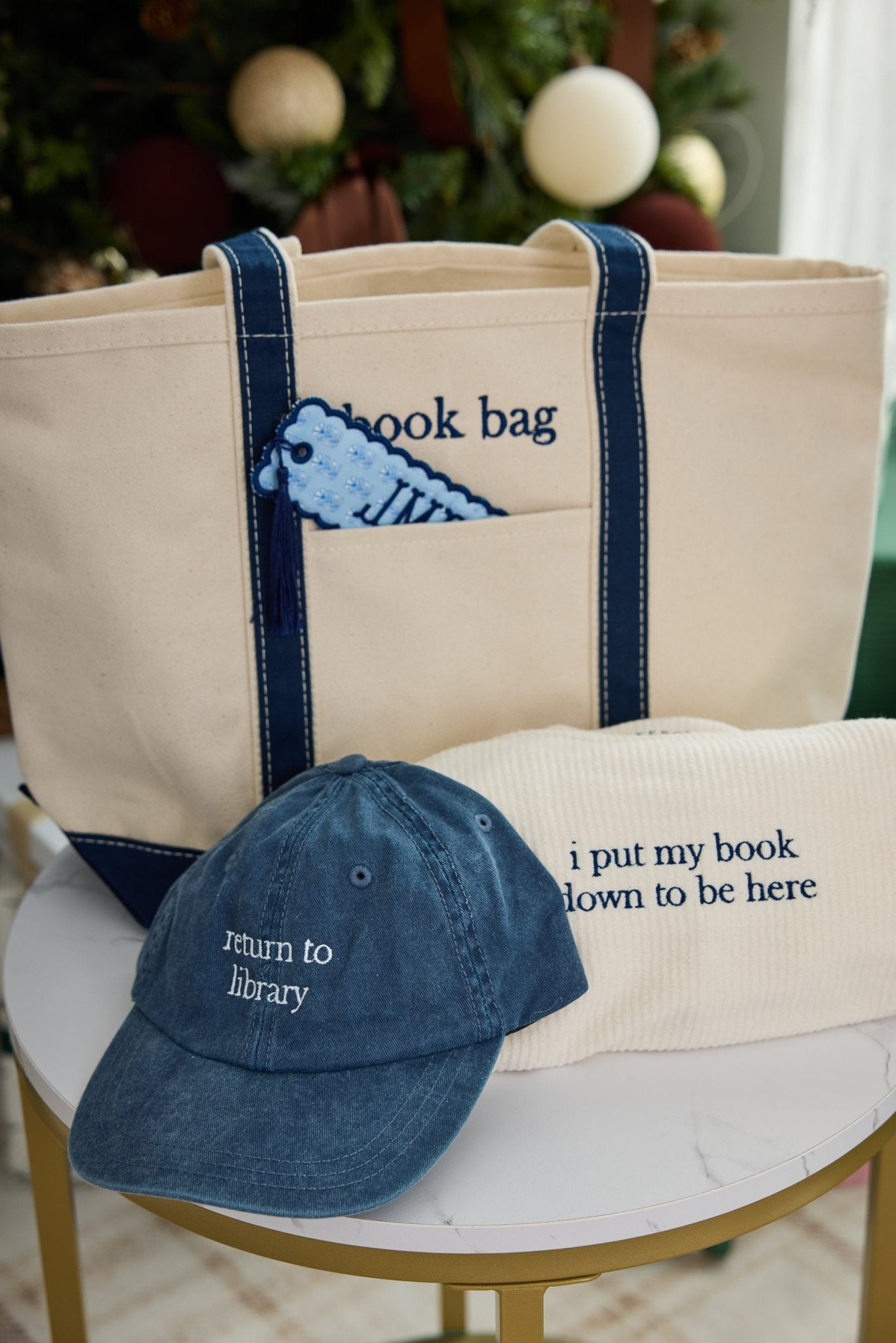 Book Lover Tote & Bookmark