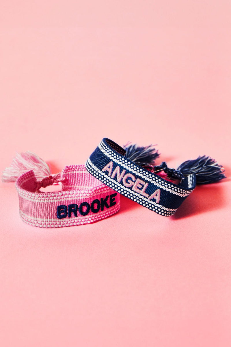 Bracelet Sprinkled With Pink - Main Image