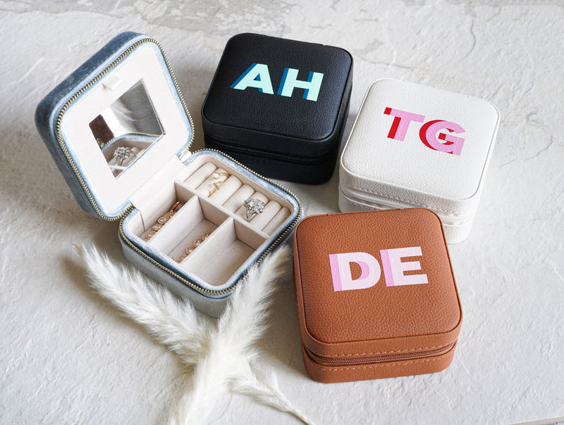 Jewelry Case Shadow Monogram